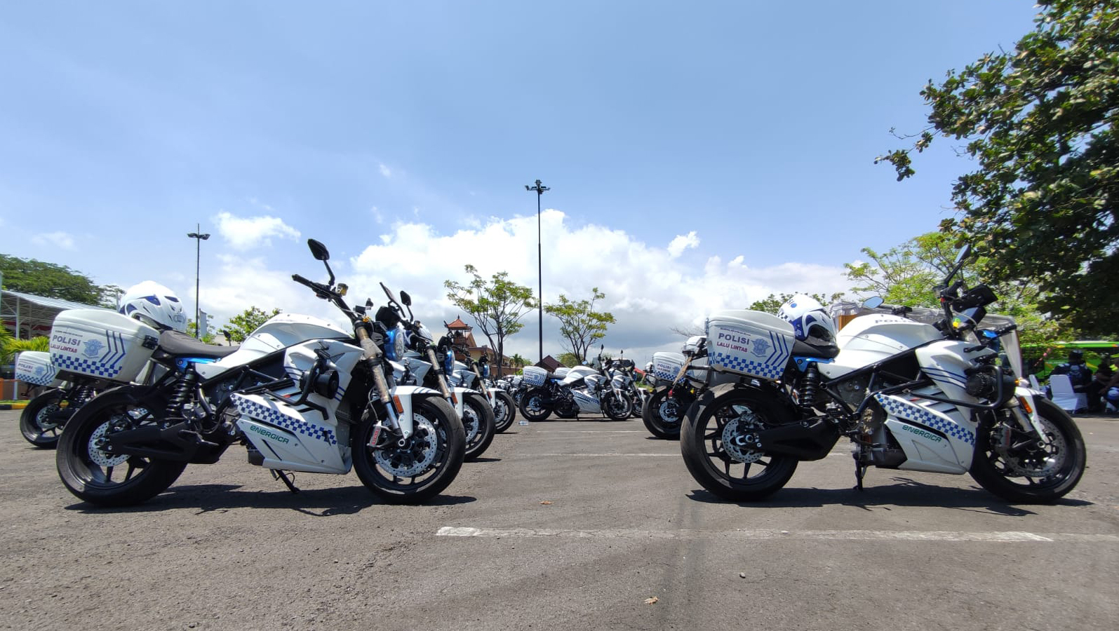 1668741044299113F0E7.jpg G20-3-1.jpg